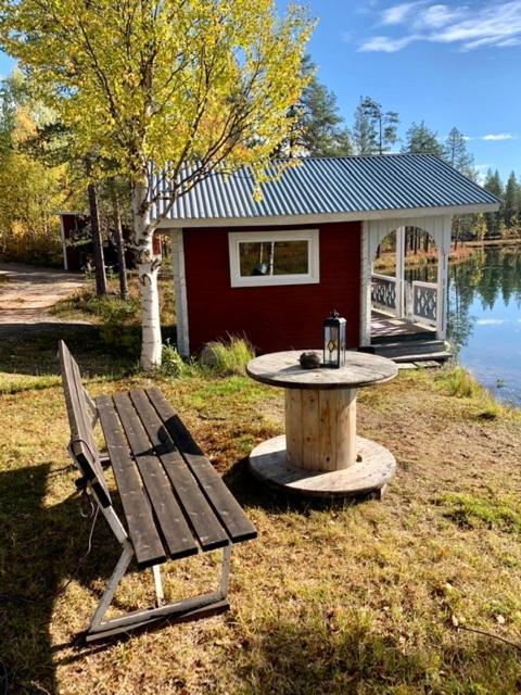 Off-Grid Cabin In Nattavaara Lapland Экстерьер фото